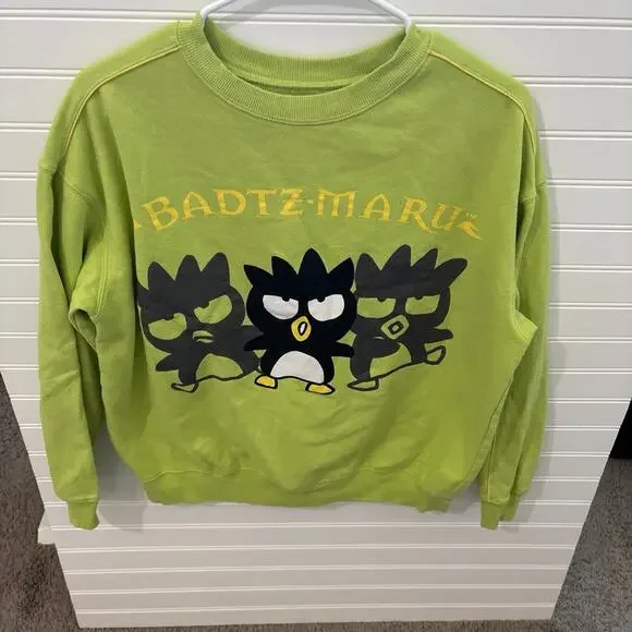 Sanrio sweater size large - Picture 2 of 3